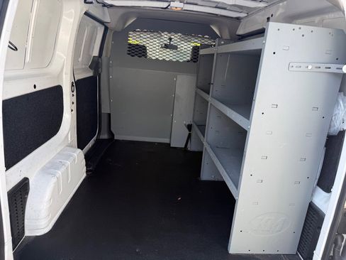 Used 2020 Nissan NV200 SV w/ Back Door Glass Package image 3