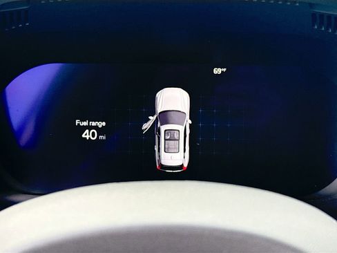 Used 2022 Volvo XC60 B5 Inscription w/ Advanced Package image 13