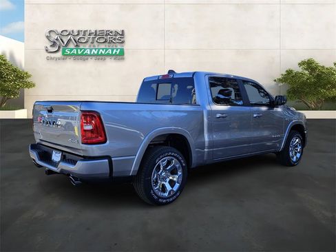 New 2026 RAM 1500 Big Horn AWD/4WD image 5