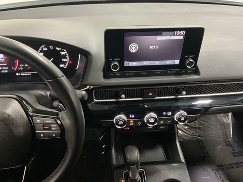 Used 2024 Honda Civic Sport image 6