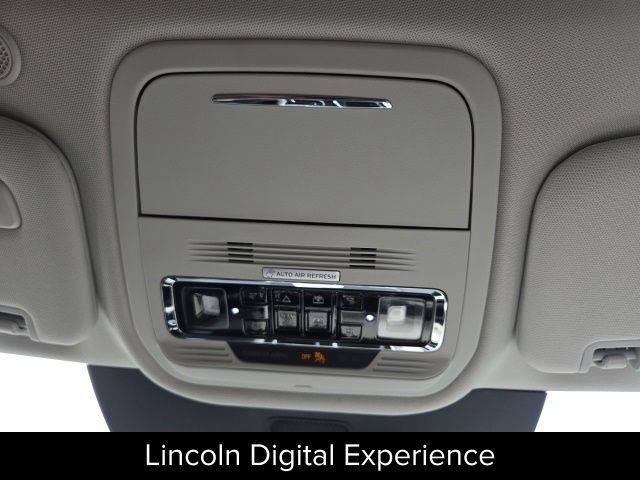 New 2026 Lincoln Aviator AWD image 39