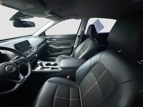Used 2021 Nissan Altima 2.5 SR image 16