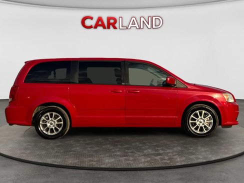 Used 2013 Dodge Grand Caravan R/T w/ Safety Sphere Group FWD image 7