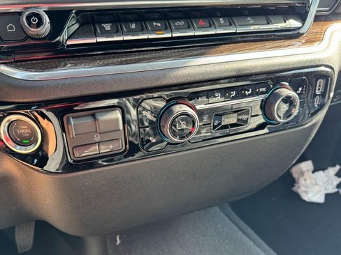 New 2026 Chevrolet Silverado 2500 LT w/ Z71 Chrome Sport Edition AWD/4WD image 44