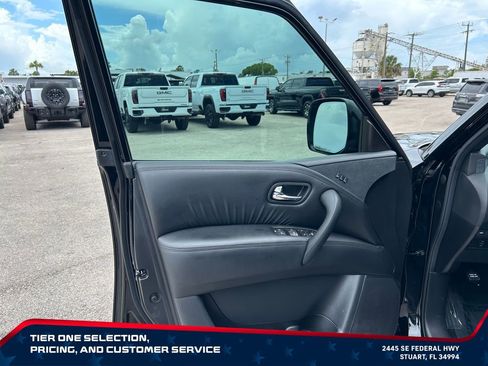Used 2024 Nissan Armada SL w/ Midnight Edition Package RWD image 11