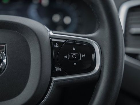 Certified 2023 Volvo XC90 B6 Plus w/ Protection Package Premier image 27