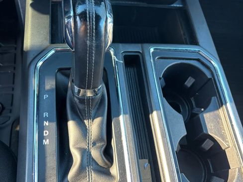 Used 2018 Ford F150 XLT w/ Equipment Group 302A Luxury image 21