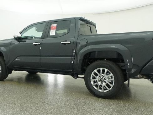 New 2026 Toyota Tacoma Limited AWD/4WD image 15