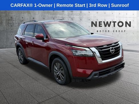 Used 2022 Nissan Pathfinder SV w/ SV Premium Package FWD image 1