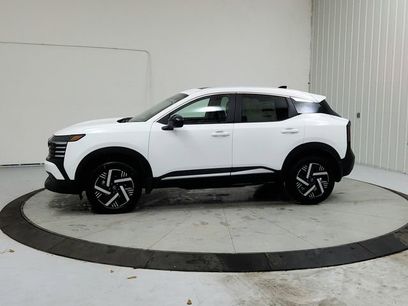 New 2026 Nissan Kicks SV w/ SV Premium Package