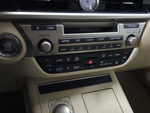 Used 2014 Lexus ES 350 image 20