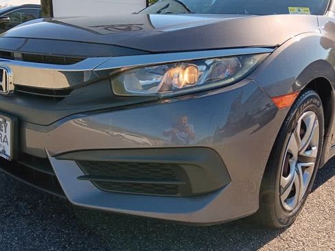 Used 2017 Honda Civic LX image 8