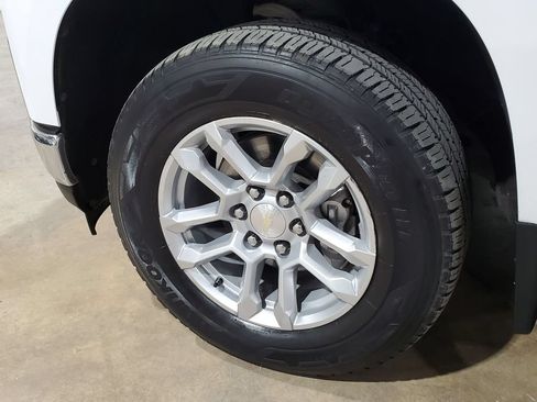 Used 2021 Chevrolet Silverado 1500 LT w/ Texas Edition Plus AWD/4WD image 47