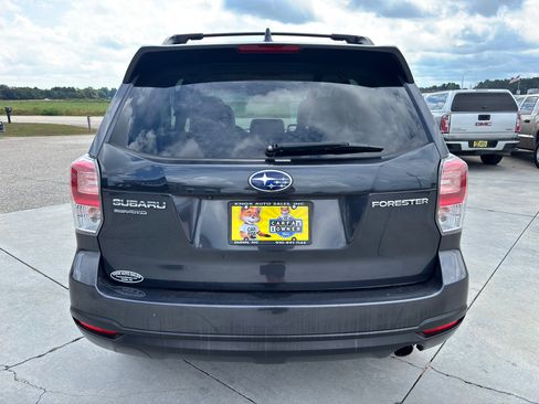 Used 2018 Subaru Forester 2.5i Limited image 5