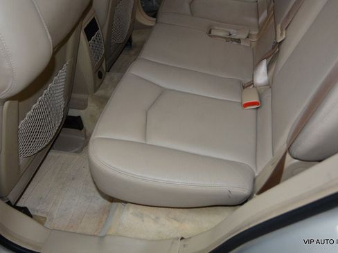 Used 2008 Cadillac SRX w/ Utility Package RWD image 26