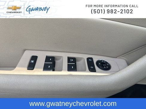 Used 2017 Hyundai Sonata Sport image 19