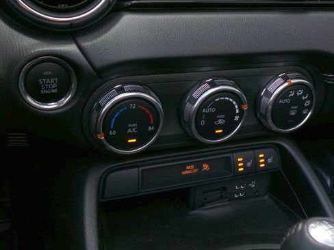 Certified 2021 MAZDA MX-5 Miata Grand Touring RWD image 13
