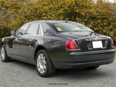 Used 2011 Rolls-Royce Ghost RWD image 6