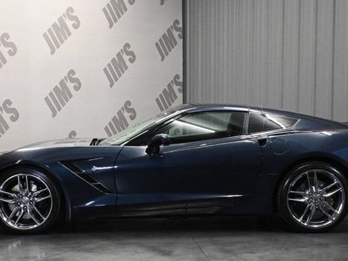 Used 2014 Chevrolet Corvette Stingray Coupe w/ 3LT Preferred Equipment Group RWD image 8