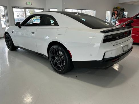 New 2026 Dodge Charger Scat Pack w/ Blacktop Package AWD/4WD image 5