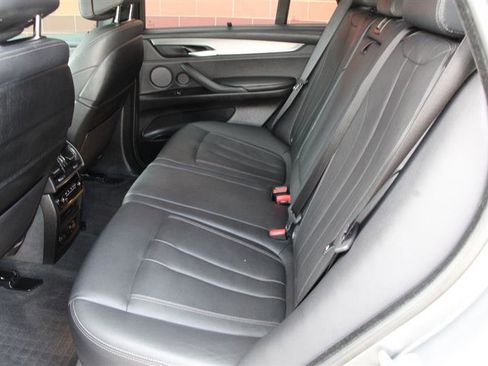 Used 2017 BMW X5 xDrive50i image 14