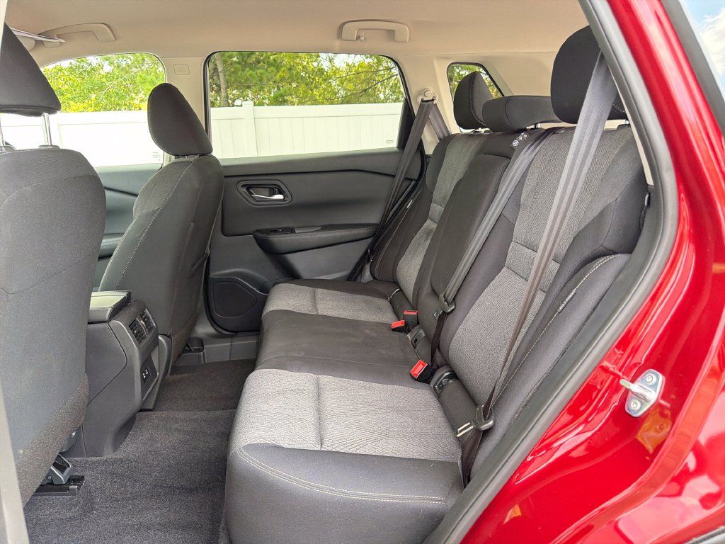 Certified 2026 Nissan Rogue SV AWD/4WD image 71