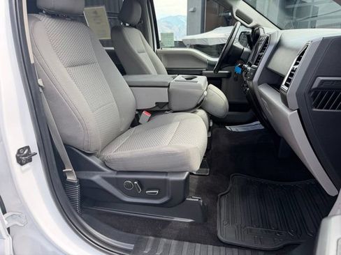 Used 2015 Ford F150 XLT w/ Equipment Group 302A Luxury AWD/4WD image 23