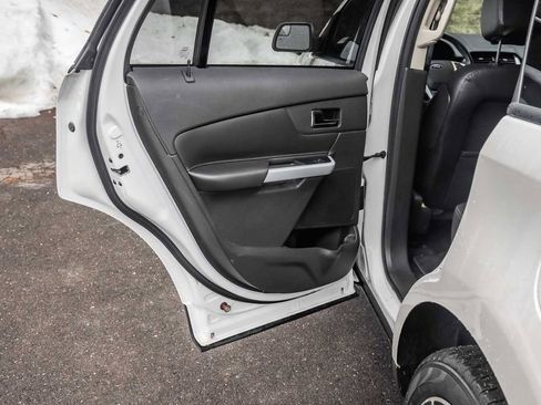 Used 2014 Ford Edge SEL w/ Equipment Group 205A image 19