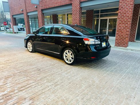 Used 2010 Lexus HS 250h Premium image 4