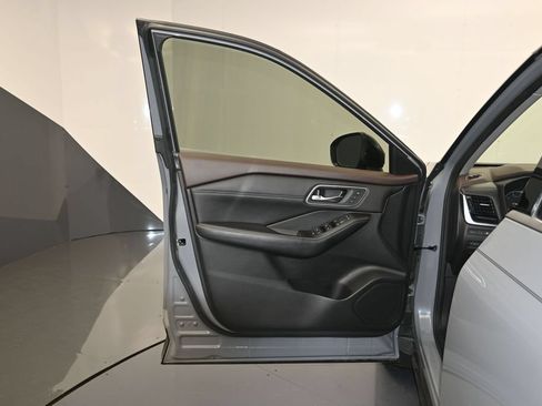 Used 2021 Nissan Rogue SL w/ Premium Package FWD image 10