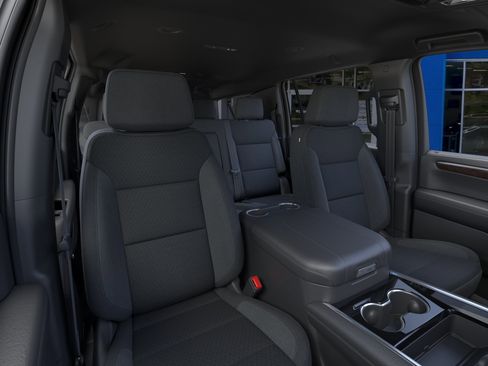 New 2026 Chevrolet Suburban LS AWD/4WD image 40