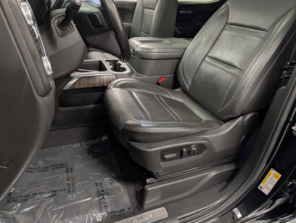 Used 2022 GMC Sierra 1500 Denali w/ Driver Alert Package II AWD/4WD image 12