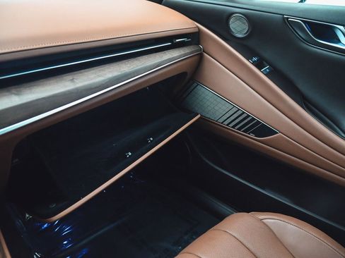 Used 2024 Genesis G80 image 16