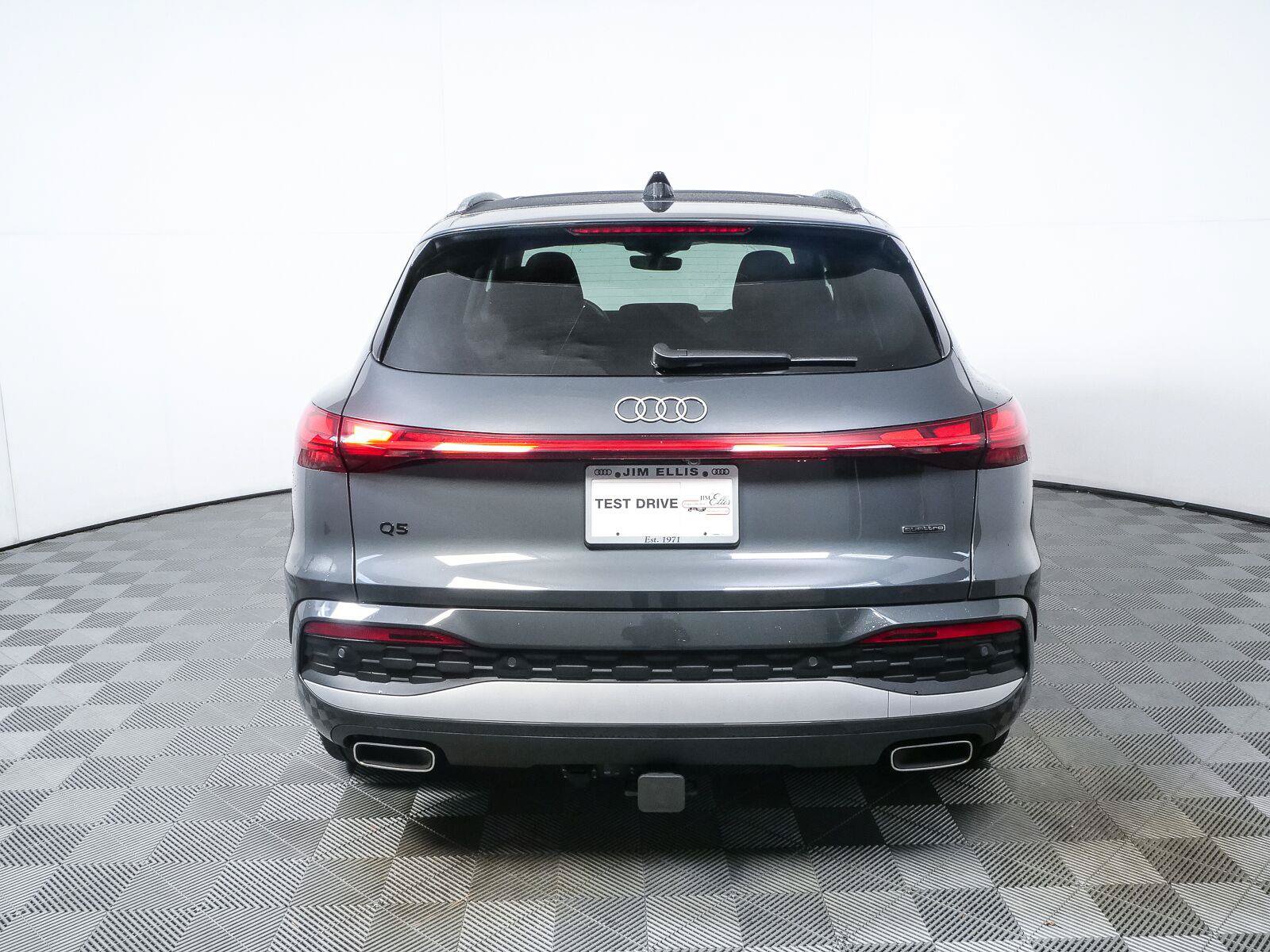 Used 2025 Audi Q5 Prestige AWD/4WD image 33