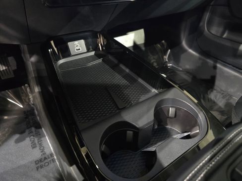 New 2025 Ford Mustang Mach-E Select image 27