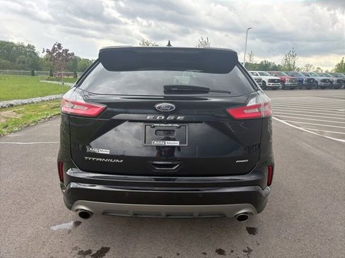 Used 2021 Ford Edge Titanium w/ Equipment Group 301A AWD/4WD image 8