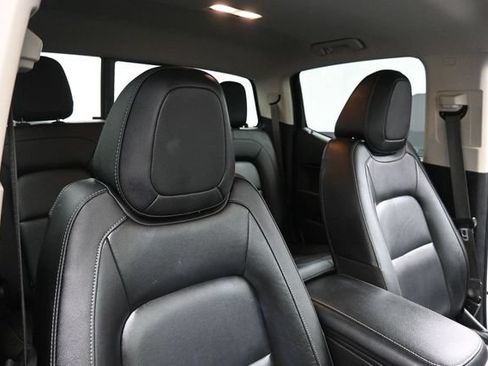 Used 2020 Chevrolet Colorado LT w/ Redline Special Edition AWD/4WD image 27