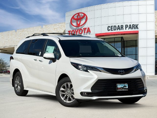New 2026 Toyota Sienna XLE FWD image 1