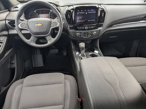Used 2023 Chevrolet Traverse LT FWD image 20