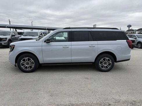 New 2025 Ford Expedition Max Active image 4