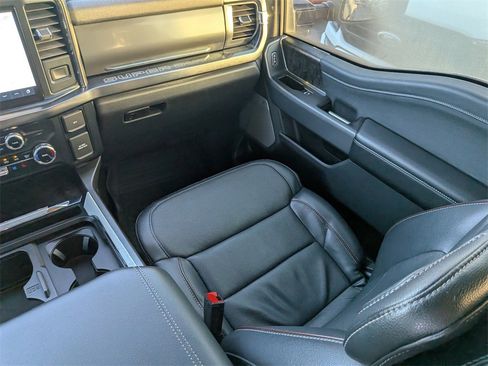 Used 2023 Ford F250 Lariat w/ Lariat Ultimate Package image 17