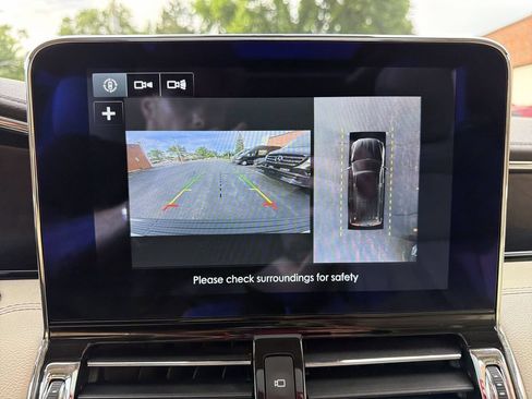 Used 2019 Lincoln Navigator L Reserve AWD/4WD image 25