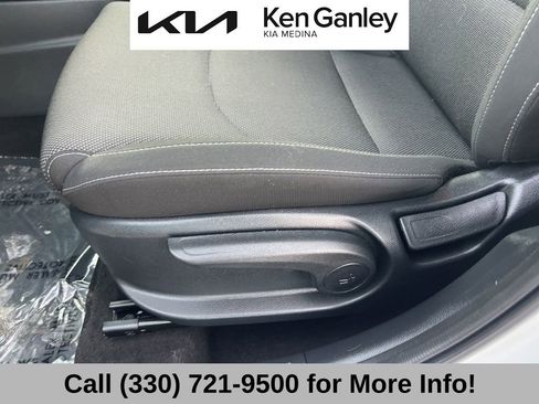 Certified 2024 Kia Forte LXS image 27