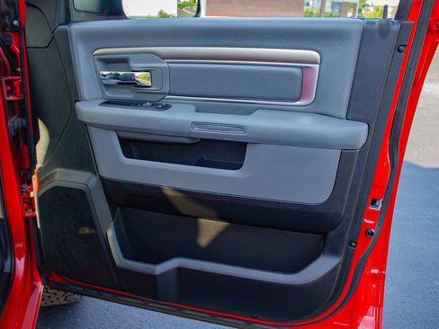 Used 2017 RAM 1500 Big Horn AWD/4WD image 18