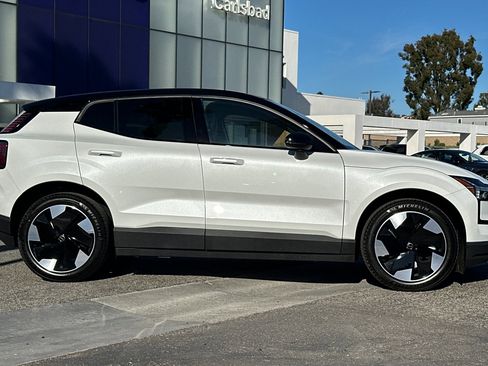 New 2026 Volvo EX30 Plus image 4