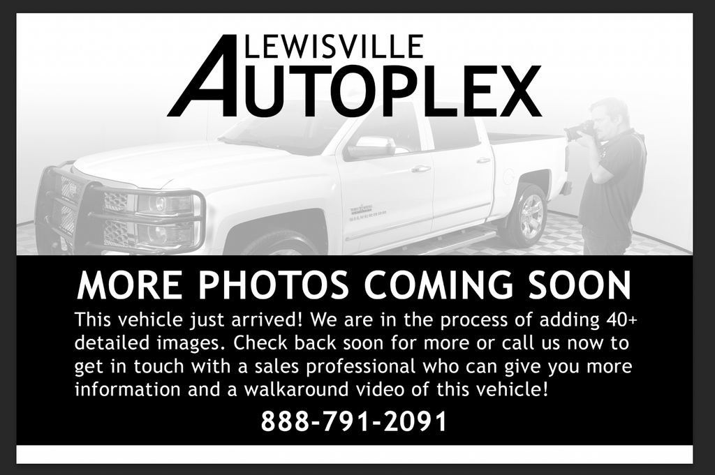 Used 2019 Chevrolet Silverado 1500 LT w/ Texas Edition RWD image 13