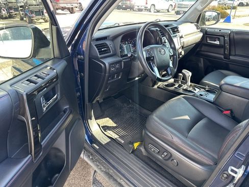 Used 2019 Toyota 4Runner TRD Off-Road Premium image 9