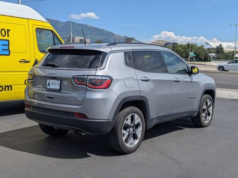 Used 2018 Jeep Compass Limited w/ Navigation Group AWD/4WD image 4