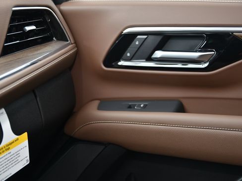 New 2026 Chevrolet Tahoe High Country image 19