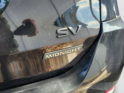 Used 2018 Nissan Rogue SV FWD image 10